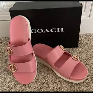 Coach Gable leather sandal bubblegum pink with gold buckle